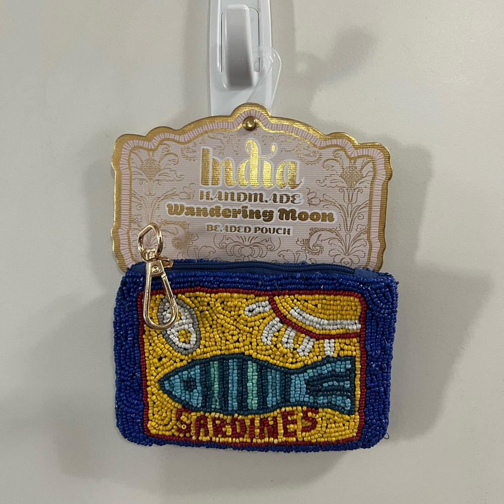 Beaded Fish Pouch with Keychain